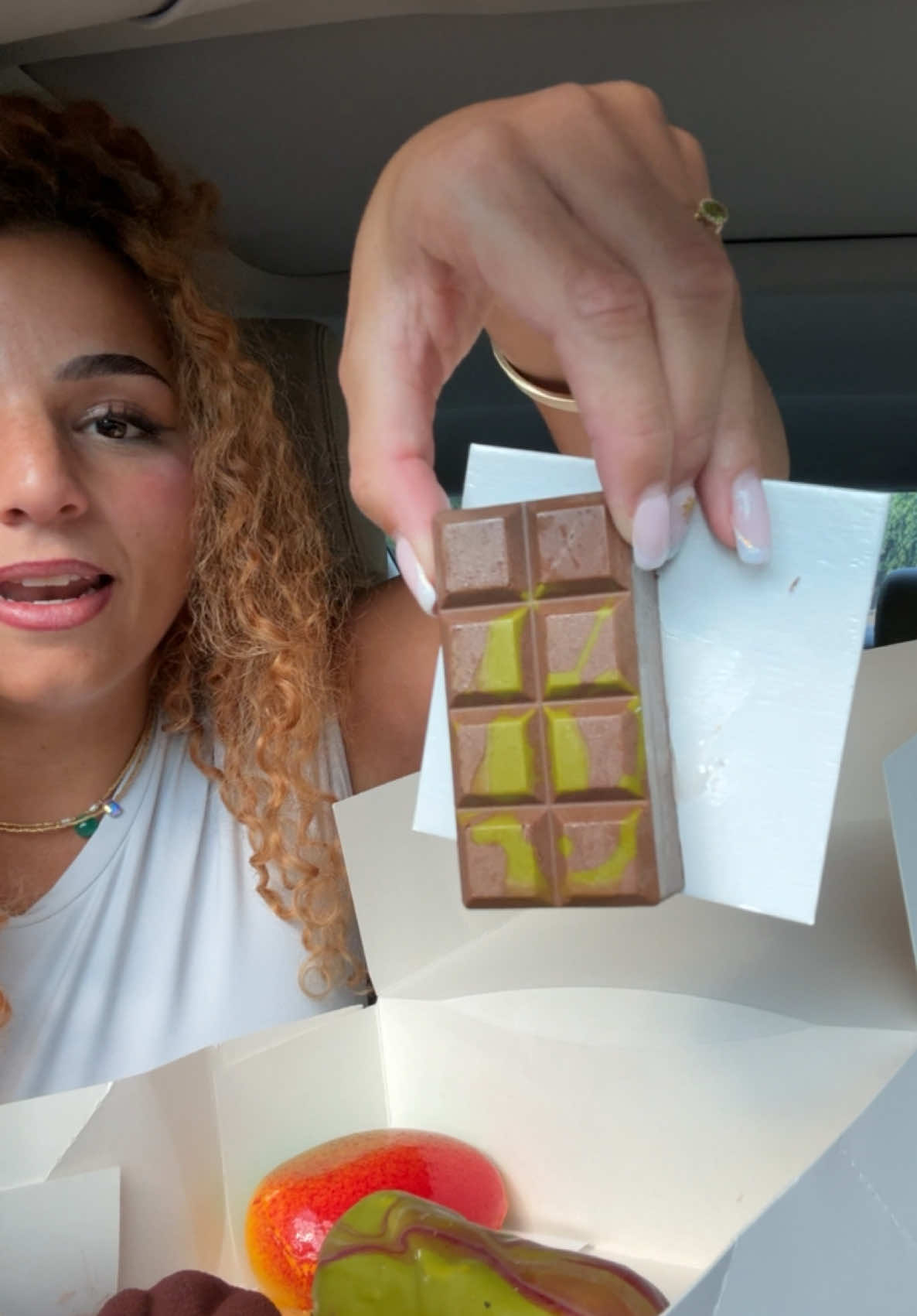 @bens.bakery95 Trop bon dans le 95 à Paris 😌😌🍫 invitation #dubaichocolate #chocolatdubai #trompeloeil 