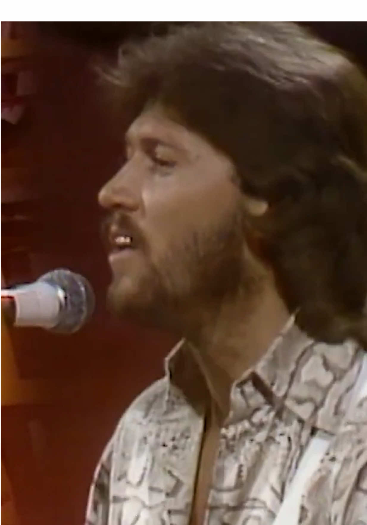 Watch the Bee Gees light up The Midnight Special stage with 