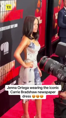 She’s channeling Carrie ✨ vc: @Entertainment Tonight  #creatorsearchinsights #carriebradshaw #jennaortega #newspaperdress #satc #redcarpet #celebrity 