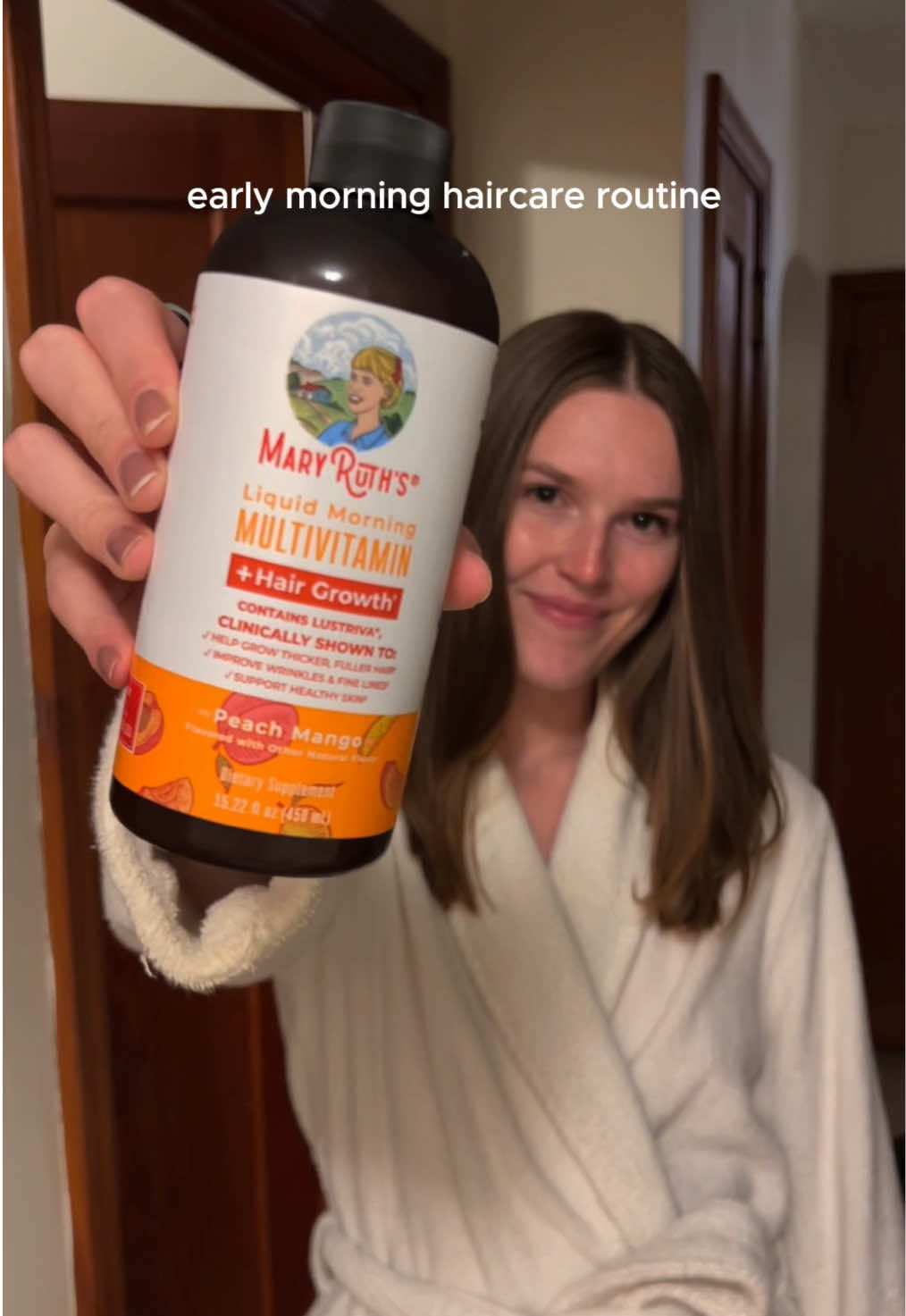 Early morning hair care routine with MaryRuth’s delicious Peach Mango Hair Growth Multivitamin🤗🌱✨ #maryruths #maryruthorganics #haircare #haircareroutine #liquidvitamins #hairvitamins #hairvitamin #hairroutine 