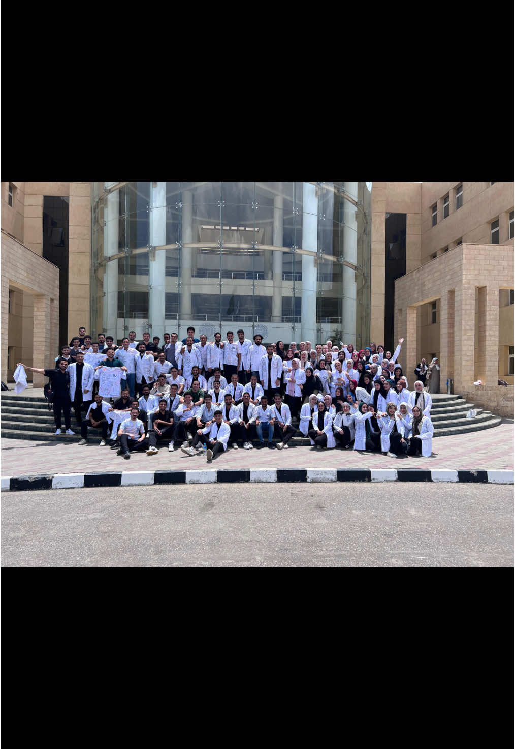 دي سنين عدت زي الرحله❤️ #su #dentistry #seniors #university 