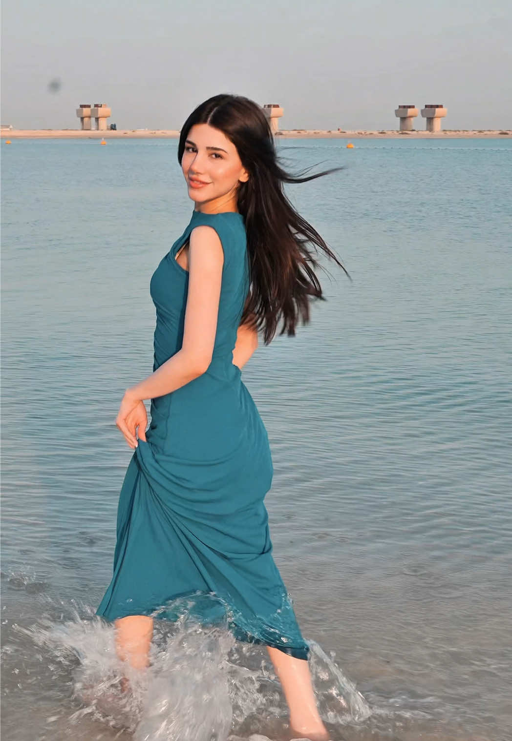 حلو الصيف بس مع بشرة ناعمة بصير احلى🌤️  #beatskinthirst #partneredwithkiehls #kiehlsad  @Kiehl’s Middle East 