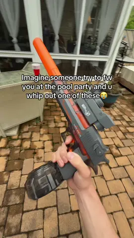 #watergun #watergunfight #poolparty 