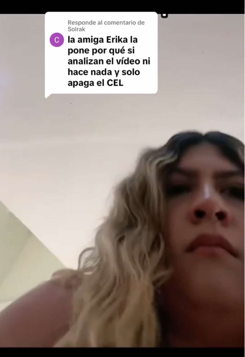 Respuesta a @Solrak  Aquí está en cámara lenta cuando ERIKA apaga el live y en realidad se ve  o se percibe tranquila sin ningún asombro, llanto, desespero por la situación 😥 #justicia #valeriamarquez #mexico #feminicidio #niunamas #fypシ゚ #muere #asesino 