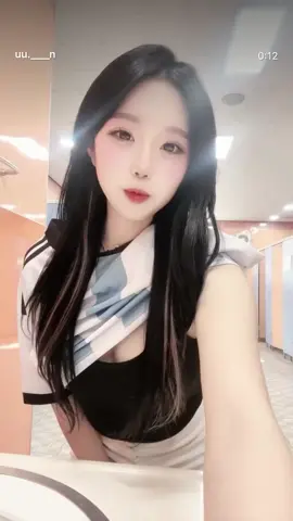 옛날 영상만 좋아하니께..,