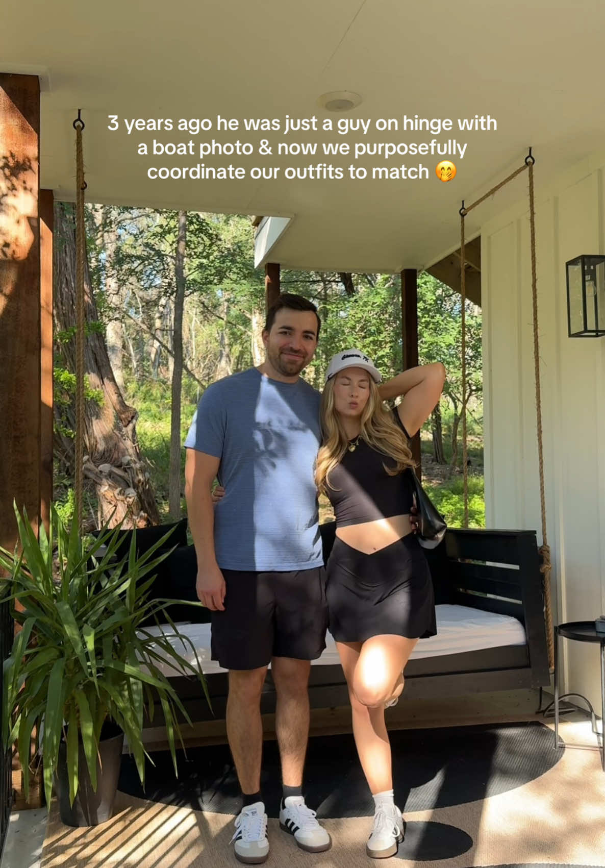 he did in fact catfish me with the boat pic but it worked out lol @Hinge 🖤 wanna pay for our wedding 👀 #couples #couplethings #hingedating #hinge #datingappsbelike  