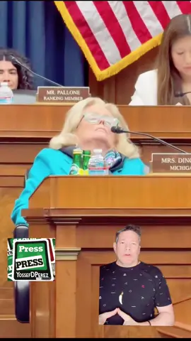 #greenscreen DORMILONES DEL SENADO #sleepyday #SENADO #SENATE #congress #bills #noticiadeultimahora 