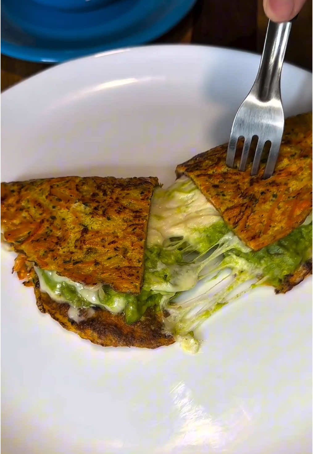 🥑 ¿Cansado de menús repetidos y dietas que no cumplen? Con la Guía Keto de 250 recetas obtienes: ▫️ Variedad real: platos diferentes para 8 meses sin repetir. ▫️ Resultados visibles: pierde hasta 3 kg en 14 días con el plan de inicio rápido incluido. ▫️ Cocina express: prepara cada comida en < 20 min con ingredientes sencillos. 🔒 Garantía 7 días: si el sabor y el progreso no te convencen, te devolvemos el dinero. 👉 Empieza hoy desde el link en la bio. #dietaketo #recetasKeto #cetogénica #keto #lowcarb #ketoenesp #guíaketo #nutriebooks #ketoesfacil