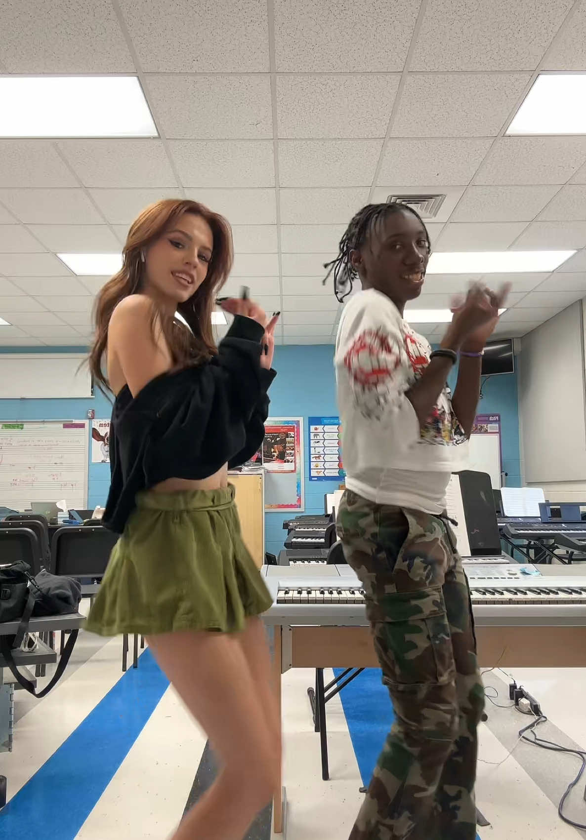 #touch #touchkatseye #katseyedancechallenge 