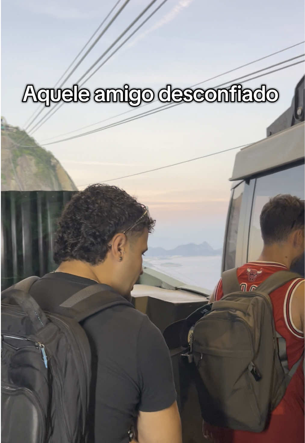 Que desconfiança é essa rapaaaazzz kkkkkkkkkk