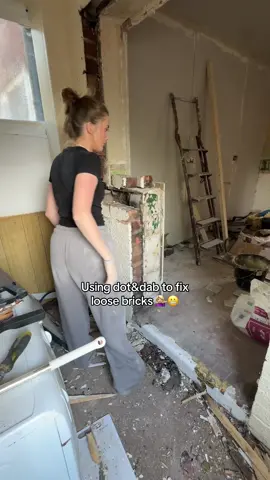 I’m cringing 😭 I used drywall adhesive to cement bricks together #renovationseries #renovationproject #dotanddab #drywall #excouncilhouse #diyproject #firsttimehomebuyer 