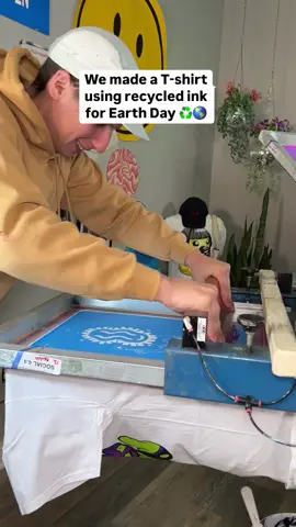 Celebrating Earth Day with sustainable style 🌍✨! Watch how we screen print using recycled ink—proving that fashion can be eco-friendly. Small steps, big impact! #EarthDay #RecycledInk #SustainableFashion #ScreenPrinting