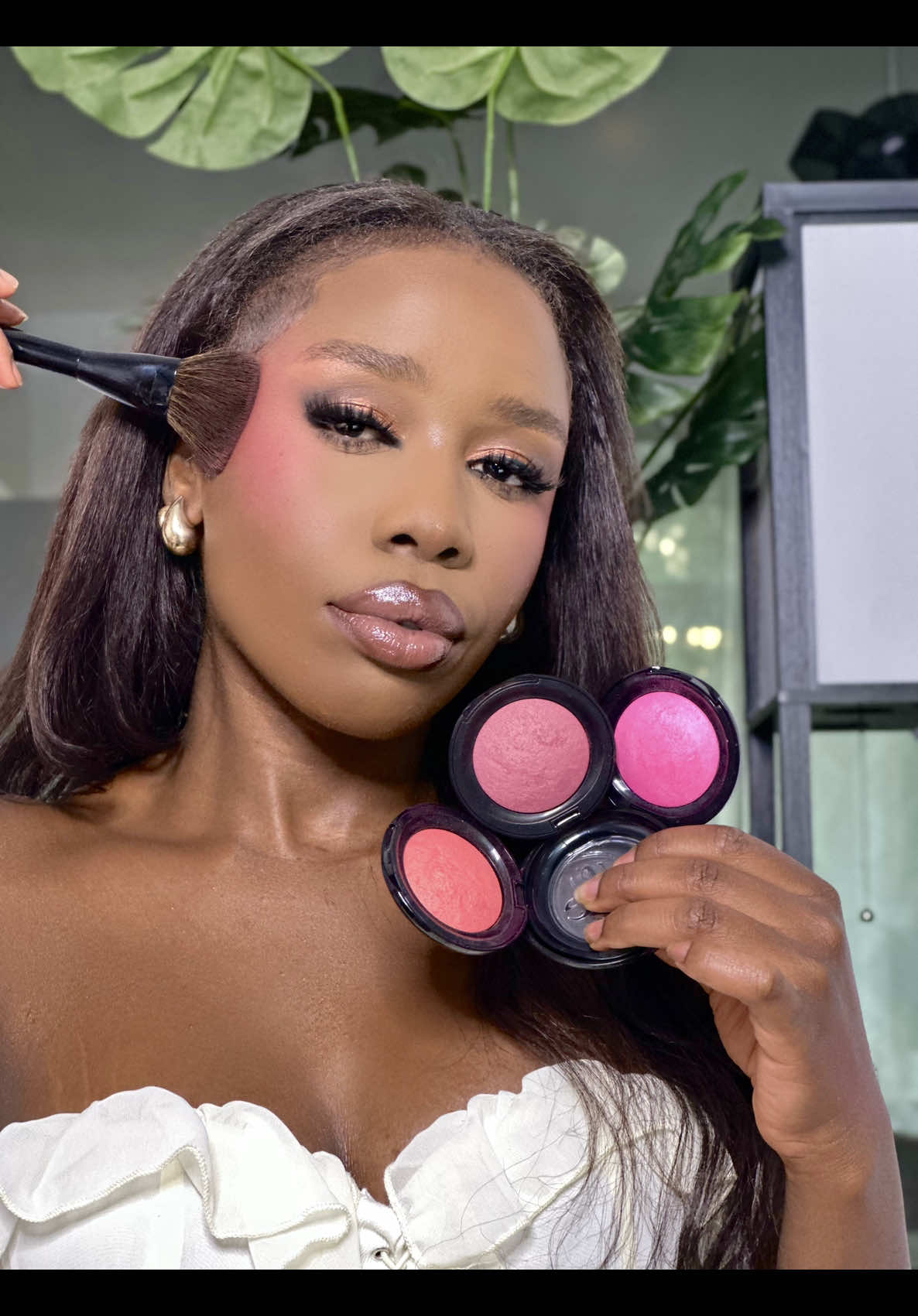 First impressions trying some new @Saie Blush products  Absolutely loved how these came out, definitely now apart of my summer makeup bag for sure ✨ Products used: Dew blushes in shades - Dreamy + Poppy  Radiant blush powders in shades - Grazie + Stella #saiebeauty #blushhack 