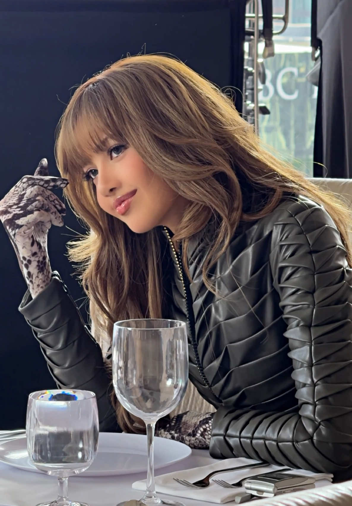 lucky ✨✨ @LISA  #Priceless #Maroon5 #LISA 