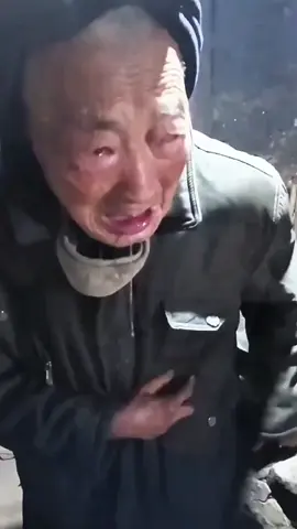 „富贵不淫贫贱乐，男儿到此是豪雄。“ --- 程颢 #正能量 