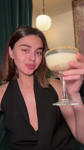 Datazoooo✨ todos los miércoles de 17.00-20.00 hrs si tiras los dados y te sale un ocho no pagas la cuenta!!  #chilefood #dondecomersantiago #lascondes 