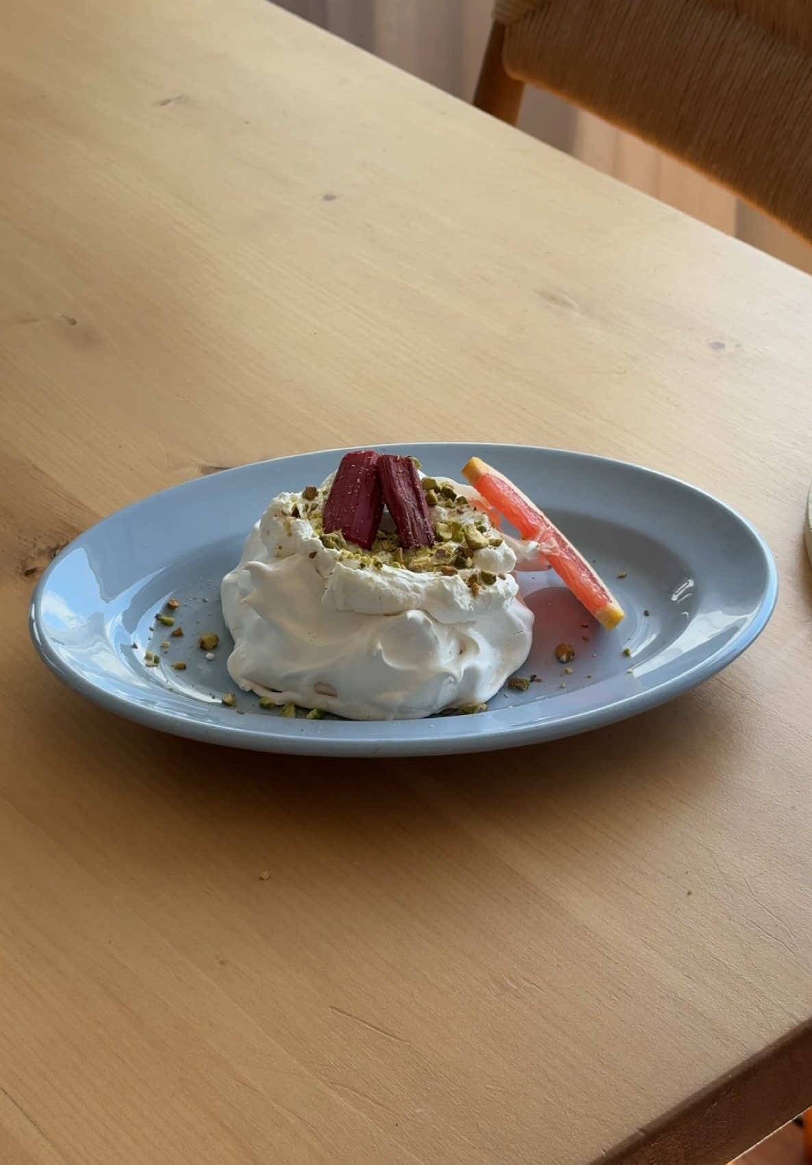 This is my first pavlova and I didn’t have a piping bag so no hate please!!