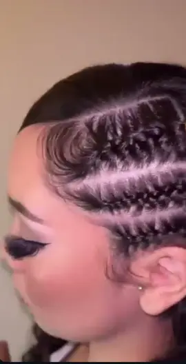 3 side braids with crimp hair😍🫶🏼 #hairstyles #baddie #houstontx #hairstyleideas 