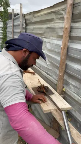 Máquina de virar ferro