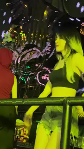 Khách đến Empire thì chỉ có nước đứng ngồi không yên 🥴🥴🥴#giaitrimoingay❤️❤️❤️ #xh #tiktokviral 