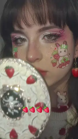 haiii first exam went well ^^ happy 2 be back for a while 🍓🤭 #makeup #strawberrymakeup #douyinmakeup #makeupvideo #sylvanianfamilies #calicocritters #foryoupage #foryou #viral #creative #fyp 