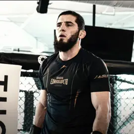 He was kissing me in the end 🤭 #islammakhachev #fyp #UFC