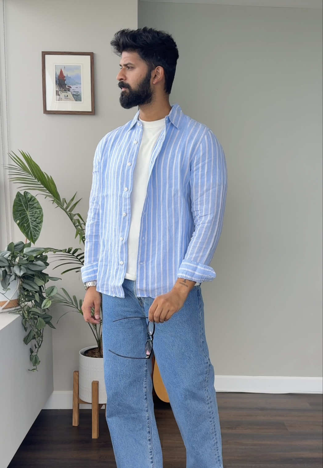 1 shirt, 4 ways! Which one is your fave?  #mensfashion #menswear #outfits #outfitideas #outfitinspo #mensstyle #outfitrepeater 