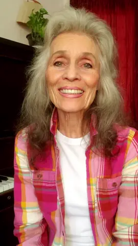 👉 Unlock Your True Singing Potential: The Secret of Uvula Control! The best singers know how to shift resonance to add brightness or warmth—depending on the genre, the emotion, and the song. You’re not stuck with one sound. You have OPTIONS. #Voice #sing #vocalcoach #vocals #music #artists #actor #actress #courage #encourage #singer #speaker #motivation #voicecontrol #visualization #believe #belief #breathing #acting #vocalizing #musicaltheater #singingtips #singingtipsforbeginners #singing101 #vocalexercises #vocalize #vocalscales #scales #vocalstrength #coach #coaching #voicecoach #singstrong #findyourvoice #tiktoksingers #singingforalifetime #pitch #singbetter #lovesinging #singersongwriter #singers #learnsinging #singingquestionsanswered #successmindset #performance #performancepractice #singinglessons #learntosing #singerslife #vocalperformance #vocaltechnique #vocalpower #expression #vocalrange #singwithpassion #vocalist #trusttheprocess #pitch #singingtechnique #fyp #singersoftiktok #singinghigher #nasality