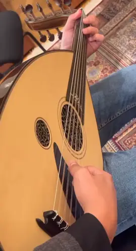 من وحي سماعي لامي  #تقاسيم_عود #تقاسيم #احساس #oud #عود #سماعي #موسيقى #music #العراق #سوريا #الجزائر #تونس #مصر #البحرين #قطر #الدوحة #doha #qatar #trand 