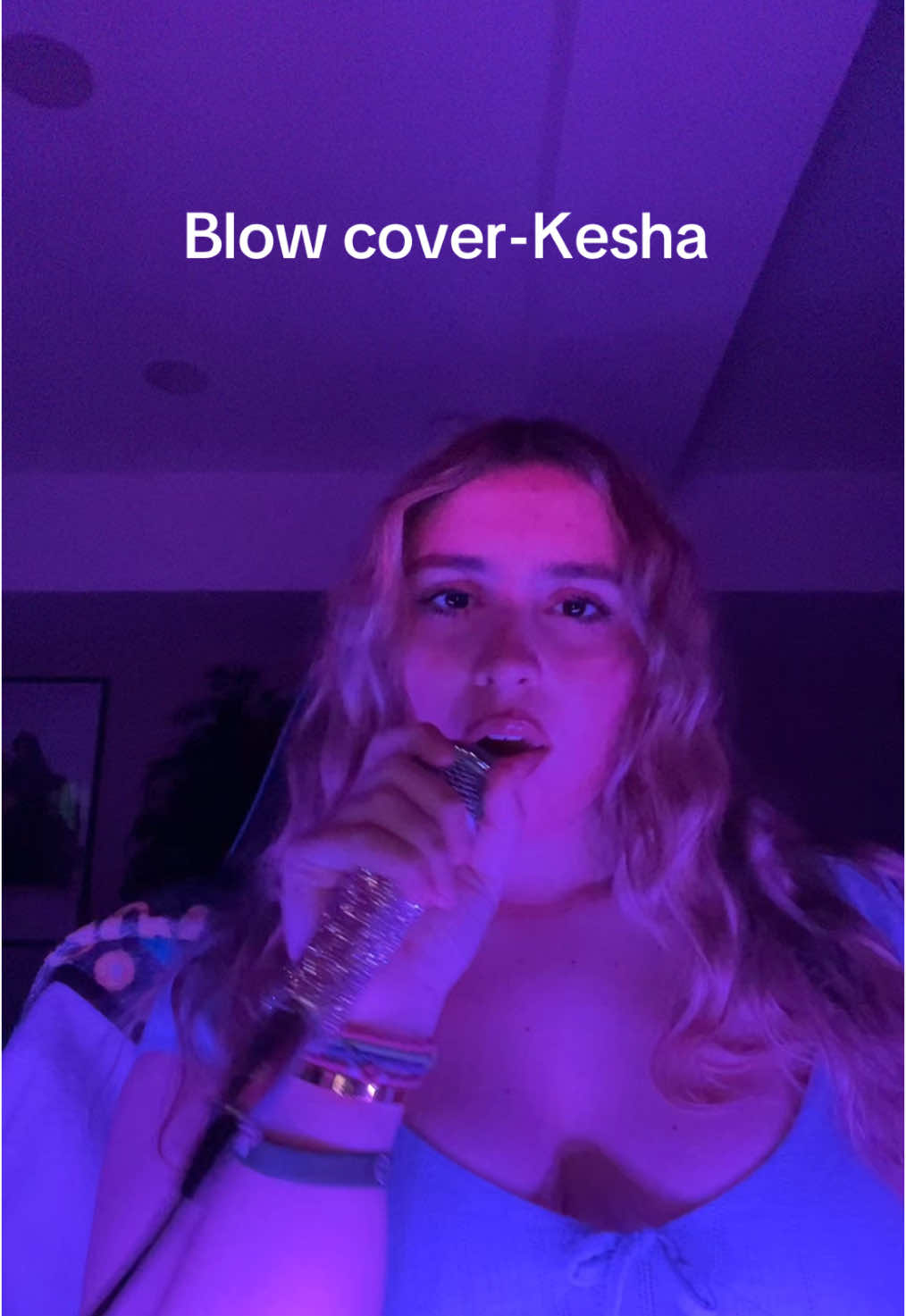 Blow cover-Kesha #singing #cover #aspiringsinger #upcomingartist #kesha #blow 