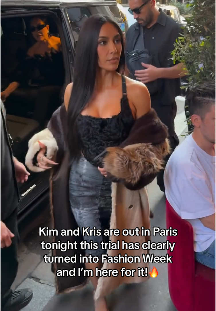 Look so good 😭😍#kimkardashian #foryou #krisjenner  @taieb_gedeon 