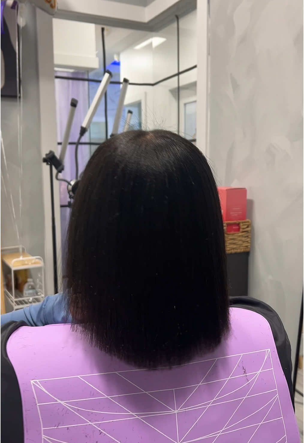 Chopping more of my hair off 🙂‍↔️ ✂️ #trim #naturalhair #silkpress #hairwash 