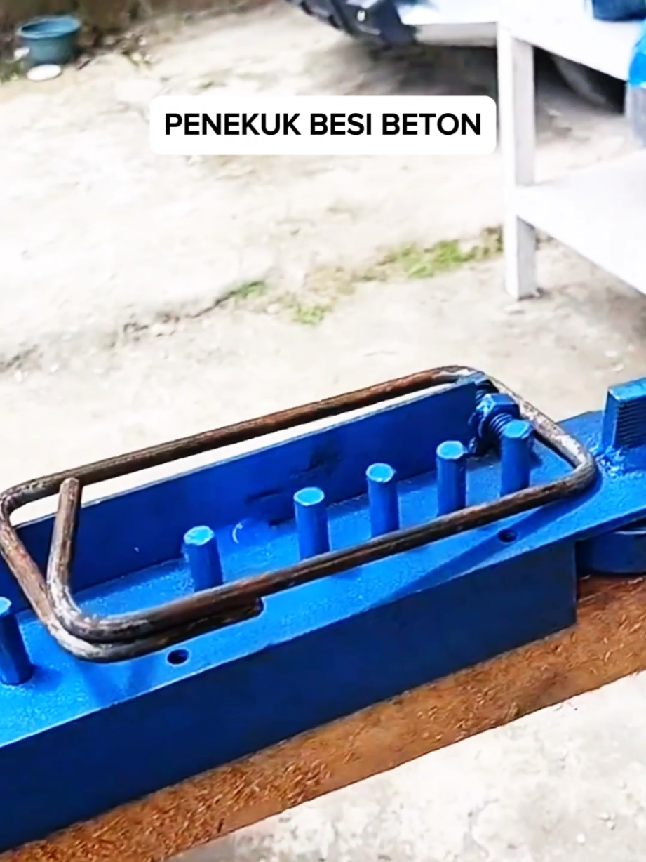 Alat penekuk besi beton behel ukuran 8mm 10mm 12mm #pembengkokbesi  #penekukbesi  #alatpenekukbeton 