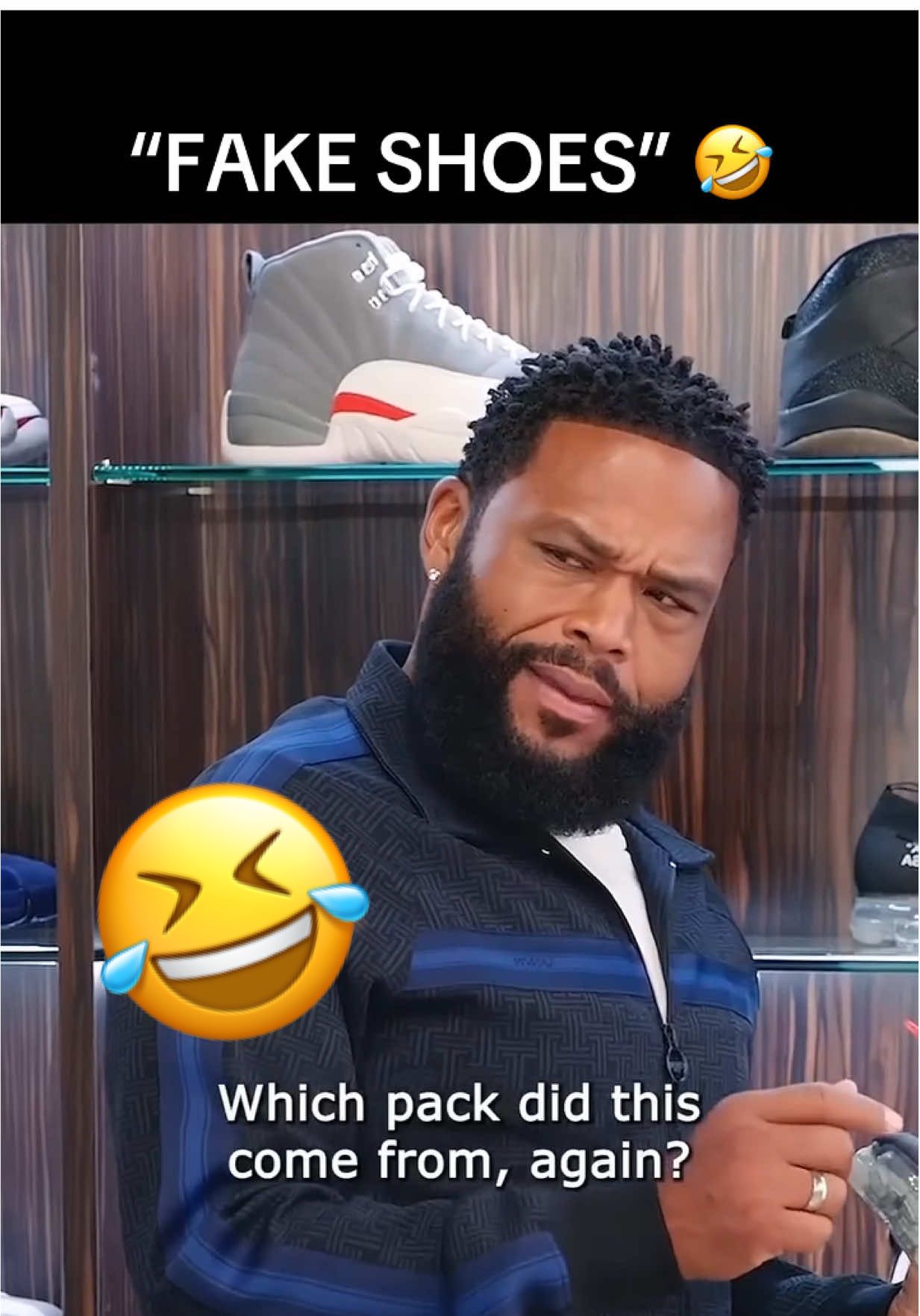Dre not with the bootlegs 🤣 @black-ish #blackish #sneakers #offwhite” #fake #tv #abc #sneakerhead #hypebeast #grownish 
