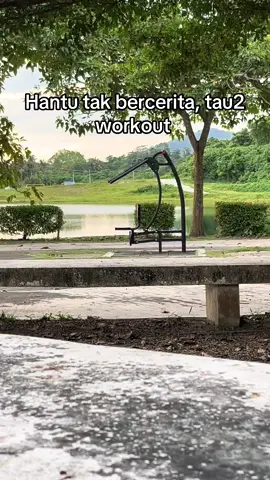 Engko je maleh nk workout. Hahahahhahaha #fy #horror 