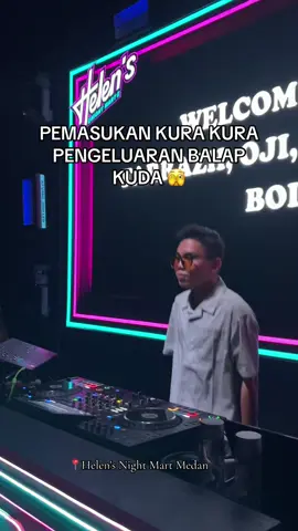 siapa lagi kalau bukan kaum mendang mending 🤭 #helensnightmartmedan #helensnightmart #mendangmending #havefun #happyenjoy Lokasi :📍Helen's Night Mart Medan