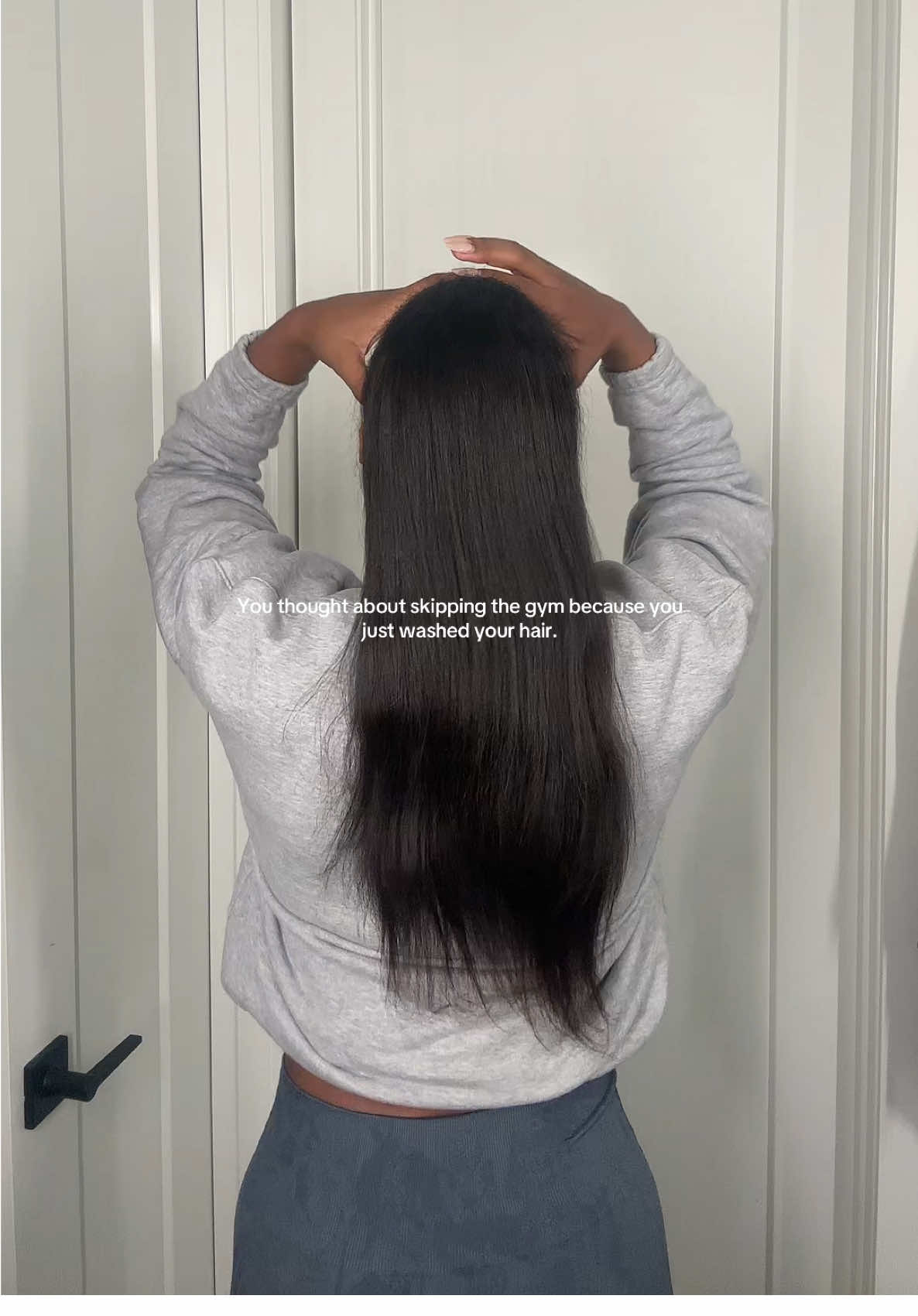 Do men have the same problems? 🤭🫢 #GymStruggles #FreshBlowout #FirstWorldProblems #FitGirlProblems #RelatableAF #relatable #GymTok #gymmotivation #gymhumor #gymrat 