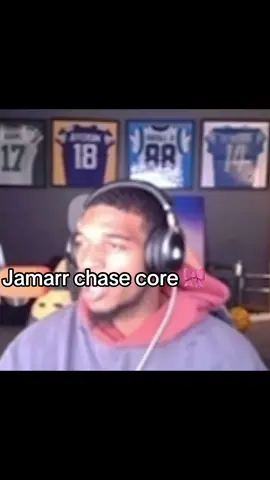 He be off one mane 😭😭😭#fyppppppppppppppppppppppp #nfl #funny #funnynfl #goofynfl #jamarrchase #lsu #cincinnati #bengals #corecore @🧌 @ky 𖣂︎ @indi ᥫ᭡ @. @kamryn✰ @jア？ @𝐉𝐃 @𝗩𝗲𝘅𝘆. 