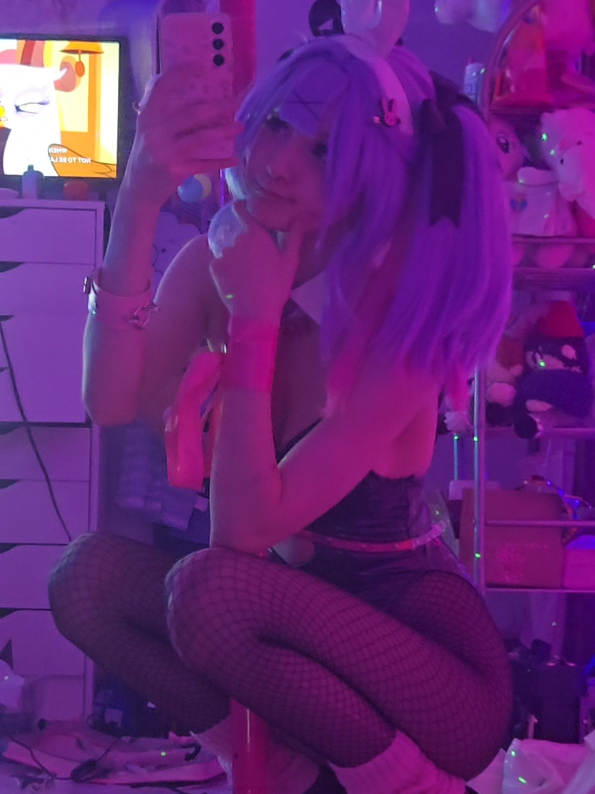 meow #mikuccosplay #rabbitholemiku #rabbitholemikucosplay #meow #fyp #starfire 