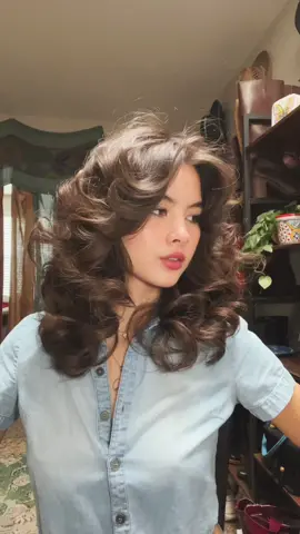 part 2- the reveal  #70shair #80shair #fluffyhair #farrahfawcetthair #jaclynsmith #retrohair #vintagehair #blowout #fluffyblowout #70sblowout #hairtutorial #blowoututorial #retrohairtutorial #fluffyhairtutorial #velcrorollers #velcrorollerstutorial #hairrollers #hairrollerstutorial 