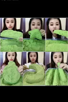 Only bites of huge reshaped ice covered in matcha powder compilation #ice #iceatingasmr #asmr #icelover #viral #fyp #iceeating #onlybites #compilation #crunchyice #colorfulice #hardice #matchaice #squeakyicelovers 