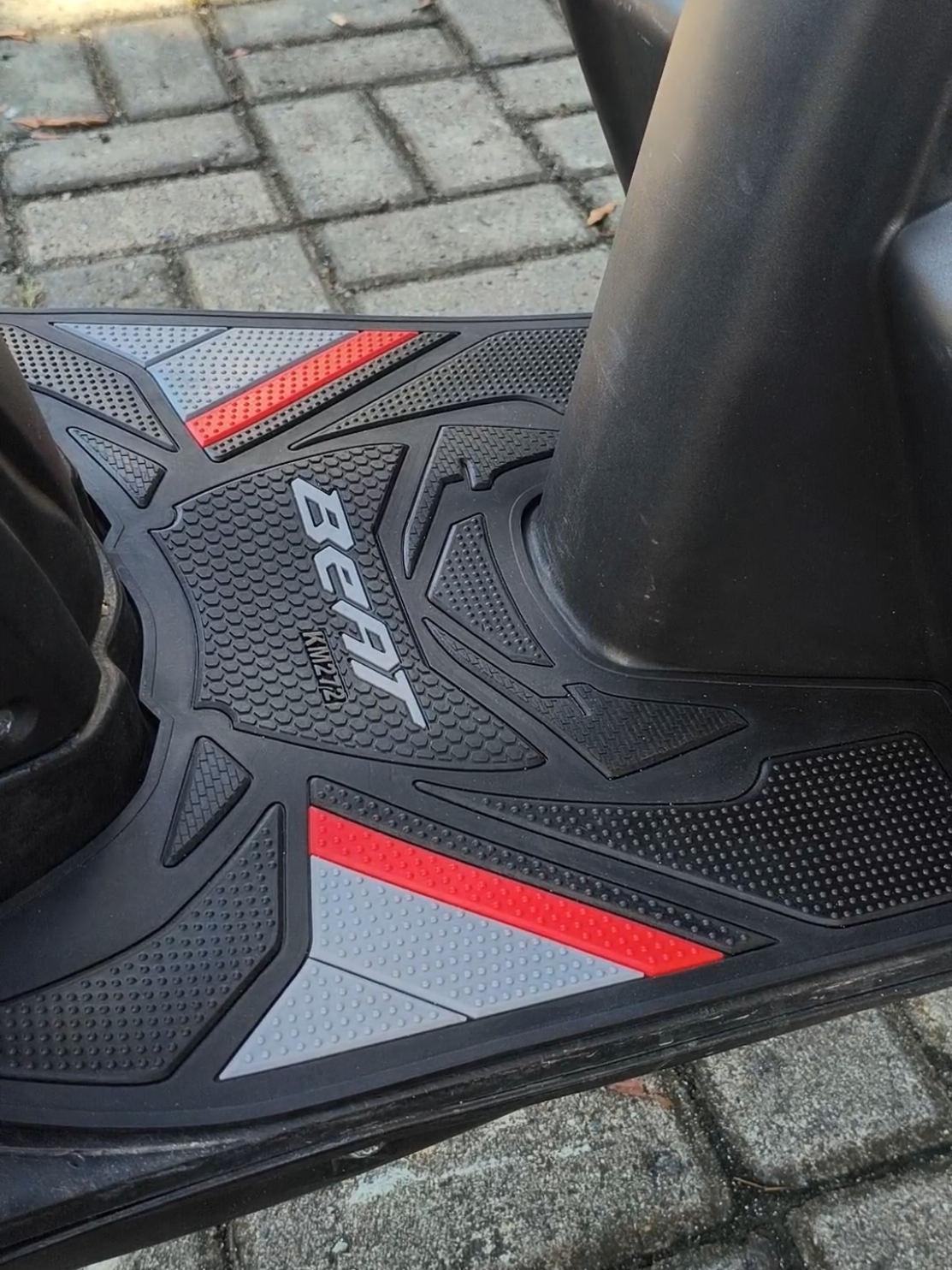 karpet alas kaki motor beat karbu #beat #hondabeat #beatkarbu 