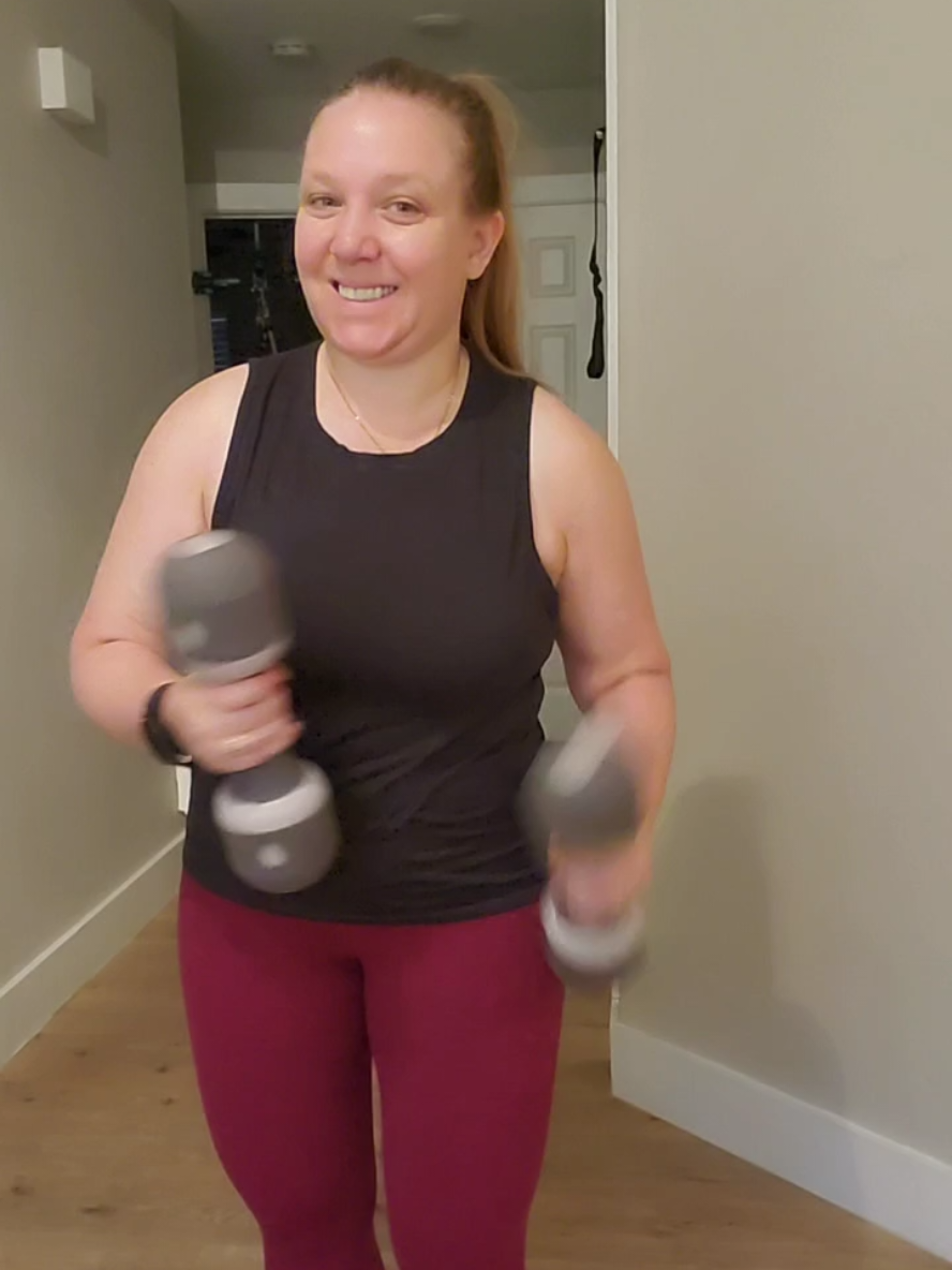 💪Arm & Shoulder Dumbbell Workout #momfitnessroutine #armworkout #upperbodyworkouts  #homeworkout #dumbbellworkout  #fitover40 # #creatorsearchinsights 