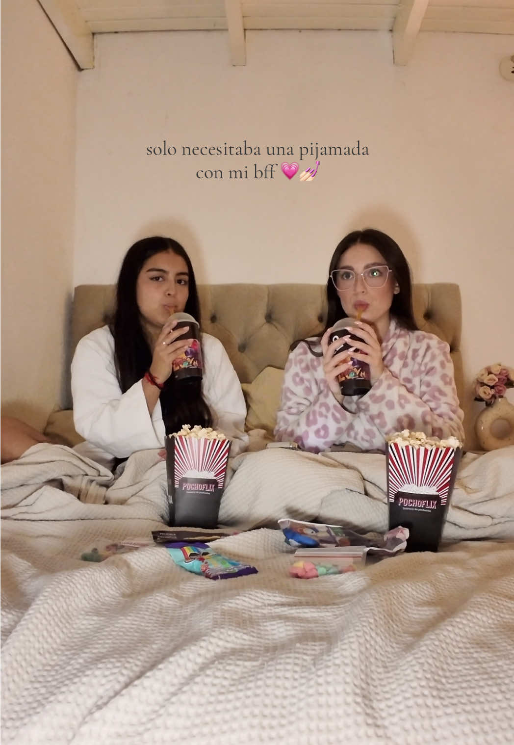 🥹 @Lali siempre🧚🏻🩷🩷 Ig: luni_gomezz #pijamada #amigas #primas #hermanas #pochoclos #plan #pochoclos #comida #bff #idea #goals #friends 