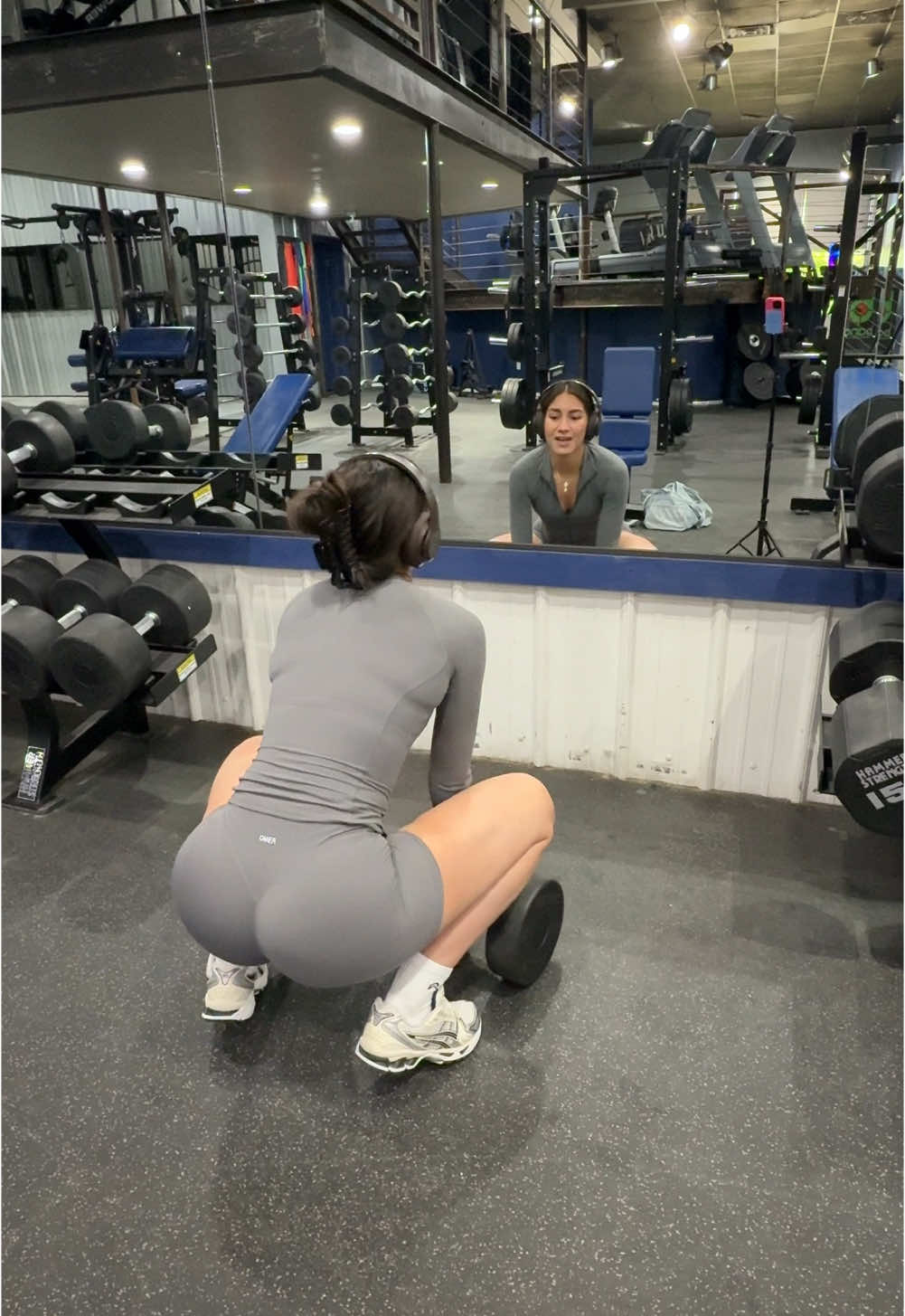 Glute day for all my new people on here! Gym fit @Oner Active use code MARILYN at checkout ! 