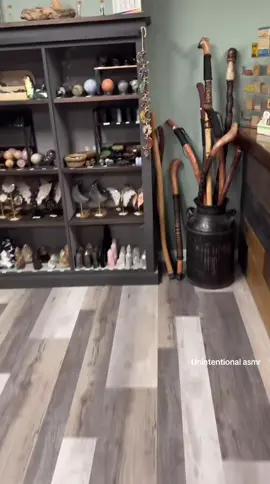 #asmr #tappingasmr #unintentionalasmr #asmrtappingsounds #asmrsounds #fyp #viral #sleep #unintentional #asmrunintentional 