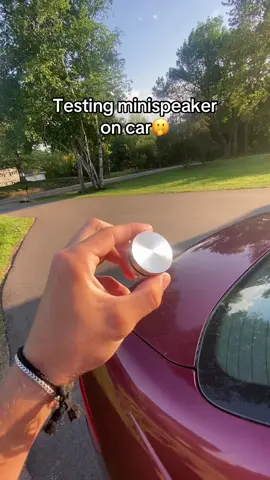 What do you rate it?!🤯 #minispeaker #bluetooth #tiktokmademebuyit #rap #musica #portablespeaker 