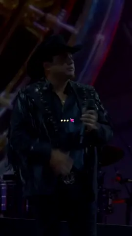 Y fue así🫶🏻✨🖤                          #julionalvarez #lyrics #parati #rolitaschidas #viejaescuela #tiktok #paradedicar #reels #Love #💗       