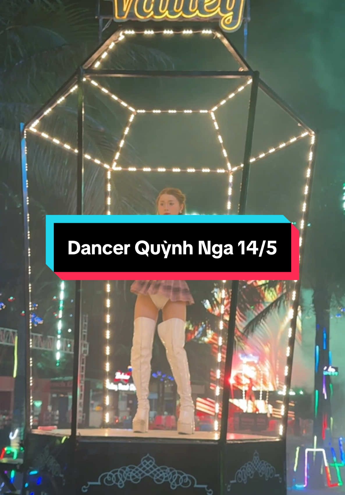 Dancer Quỳnh Nga at valley beach club Ha Long#quynhnga#valleybeachclub#dance#fyp#trend#xuhuong#xuhuongtiktok 