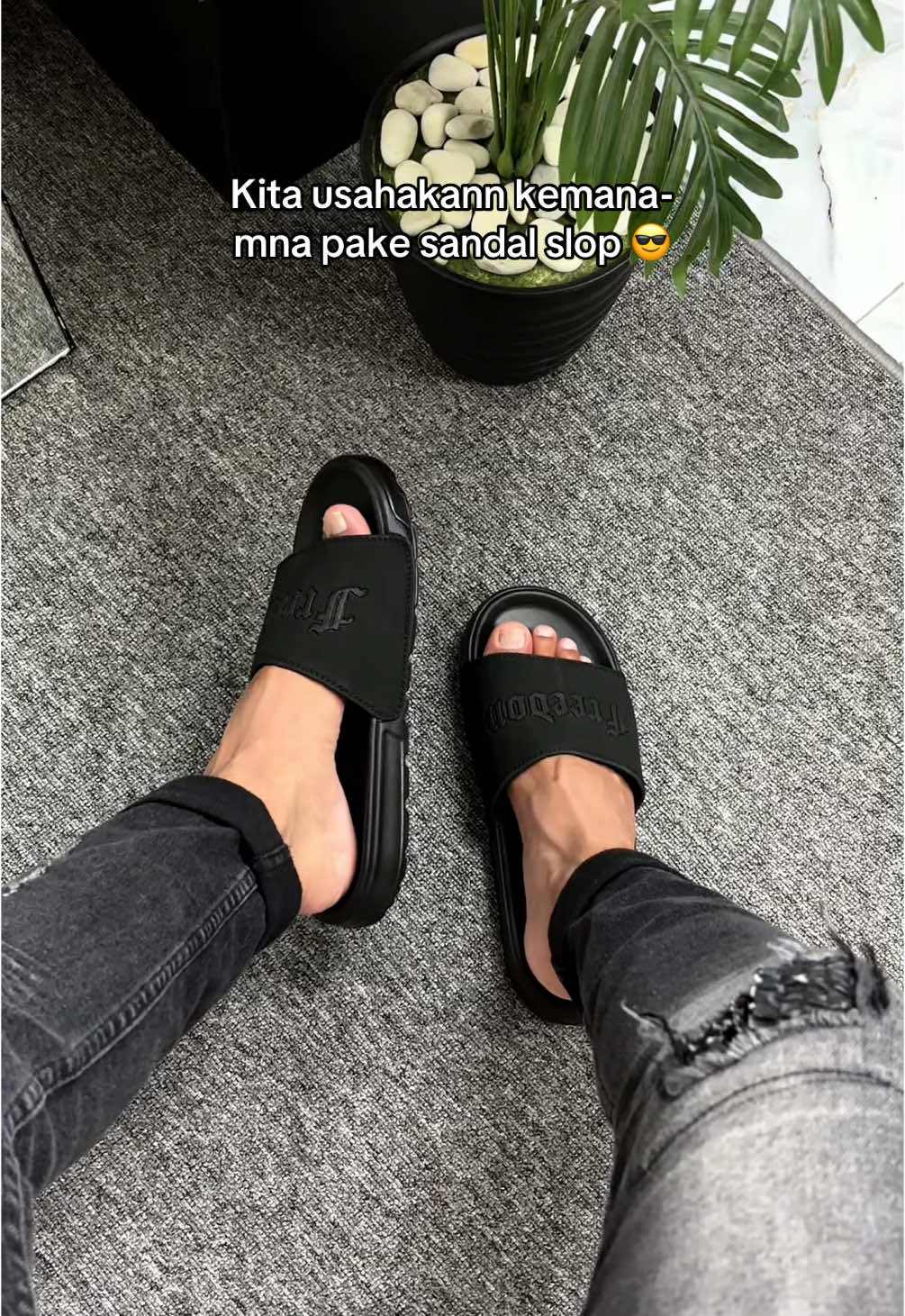 Sandal slop pria #sandalslop #sandalmurah #sandalpria #sandalkeren 